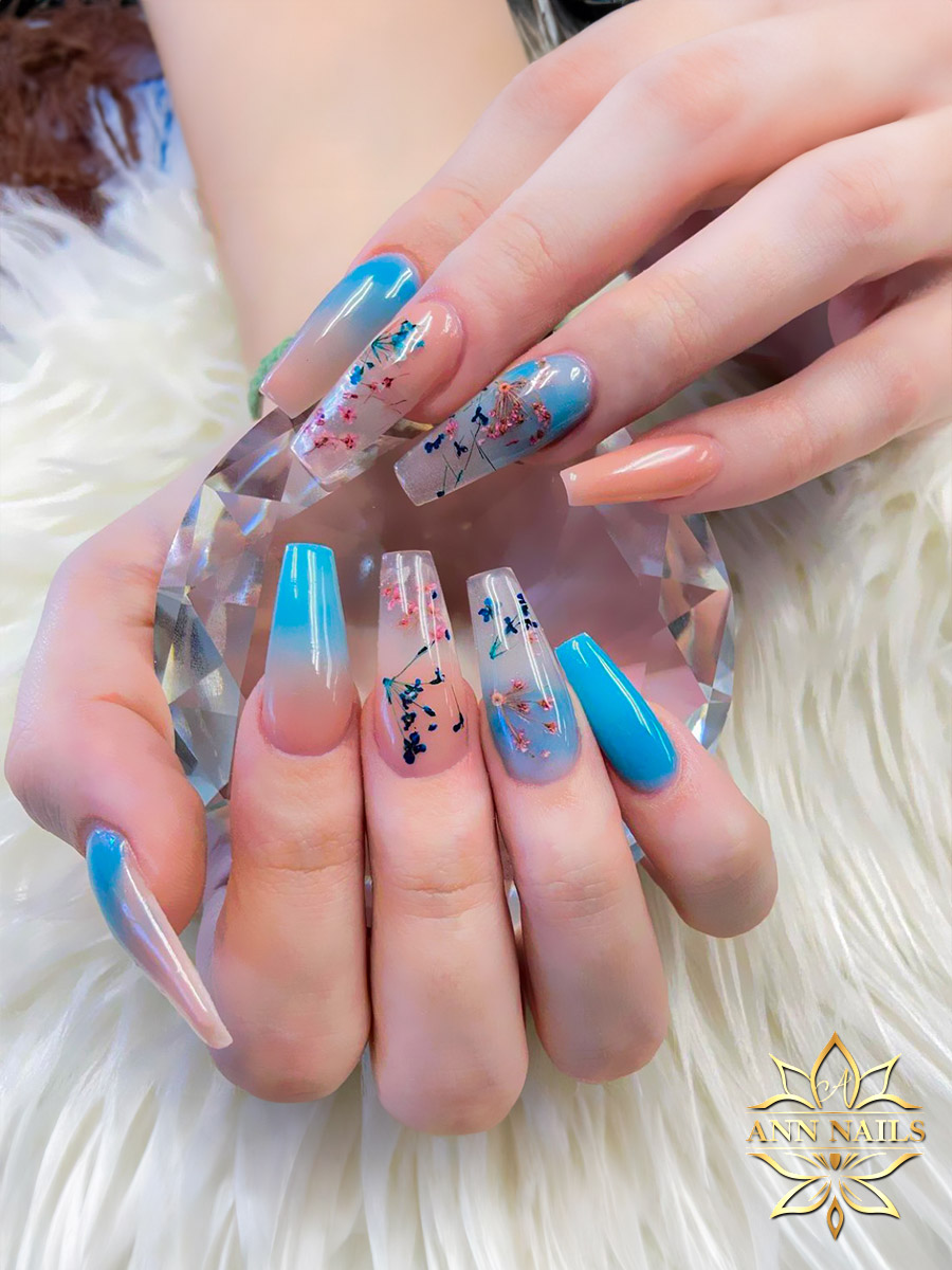 Ann Nails